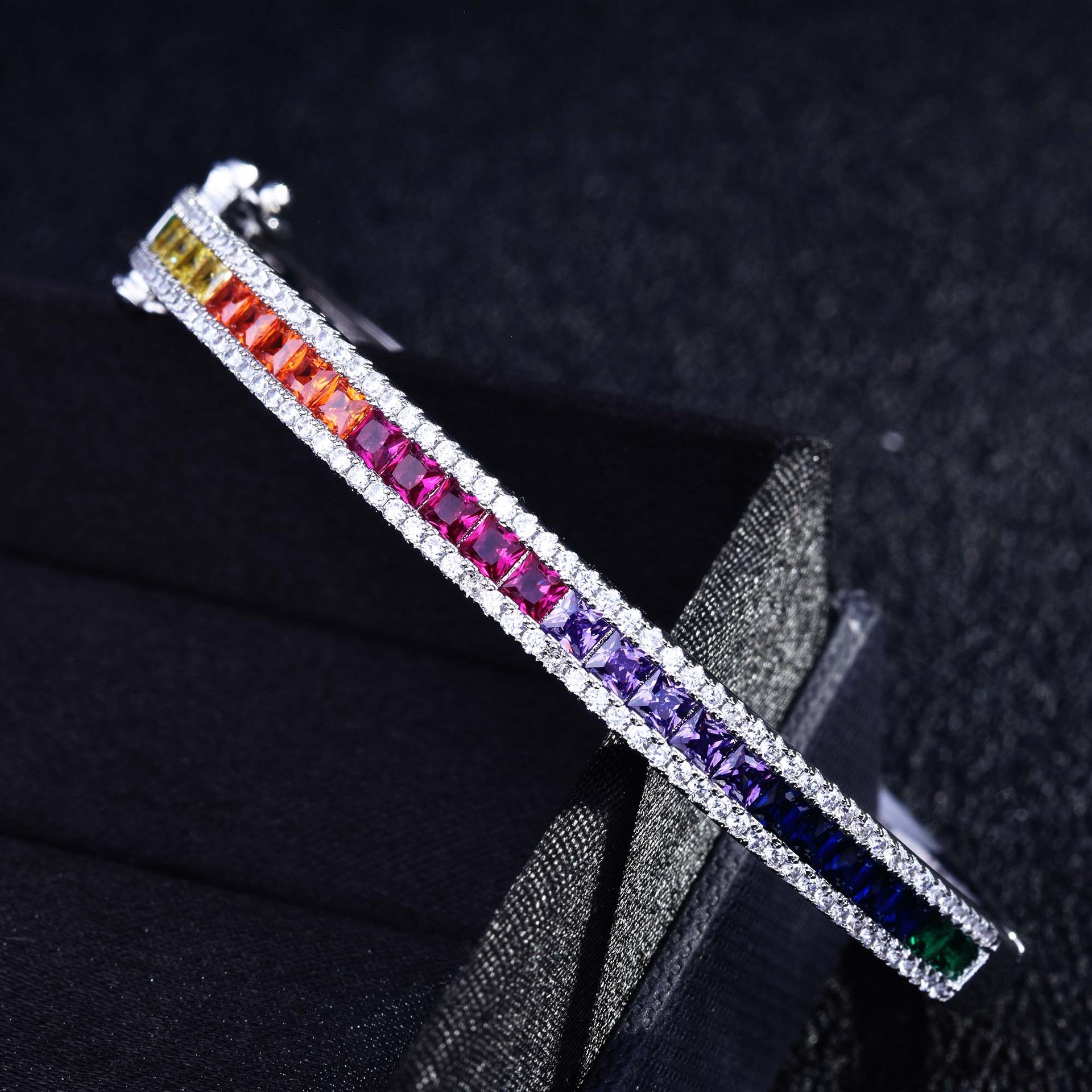 Light Luxury Color Treasure Bracelet Double-sided Micro-inlaid High Carbon Diamond Zircon Colorful Tourmaline Buckle Bracelet display picture 8