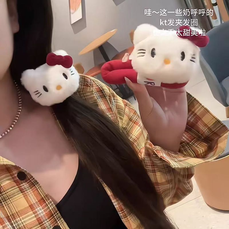 かわいいぬいぐるみのキティの甘いアンコラの赤い蝶結びのヘアピンの少女の前髪の漫画のBBの髪飾り|undefined