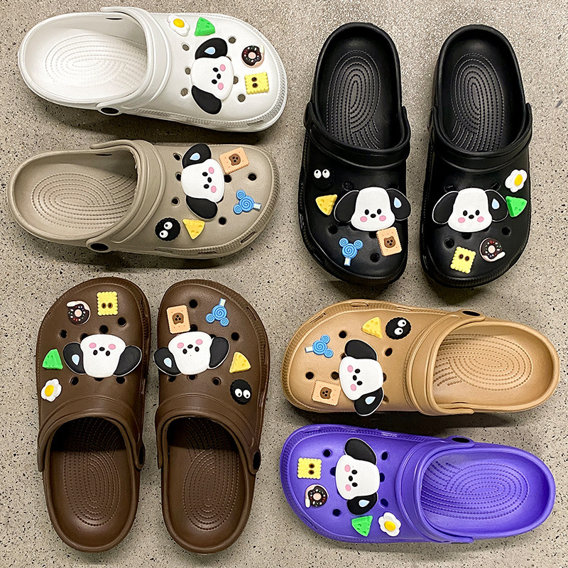 Supermarket Flash Sale Perforated Shoes New Summer Thick-Soled Versatile Half-Covered Women's Slippers for Work and Beach Wholesale