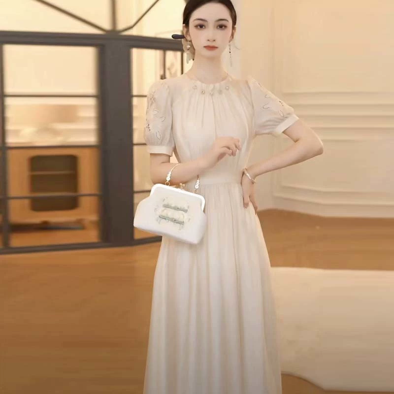 Вышитое платье для женщин, лето 2025, новый стиль, утягивающая длинная юбка, новый китайский стиль, юбка трапециевидной формы с короткими рукавами на талии