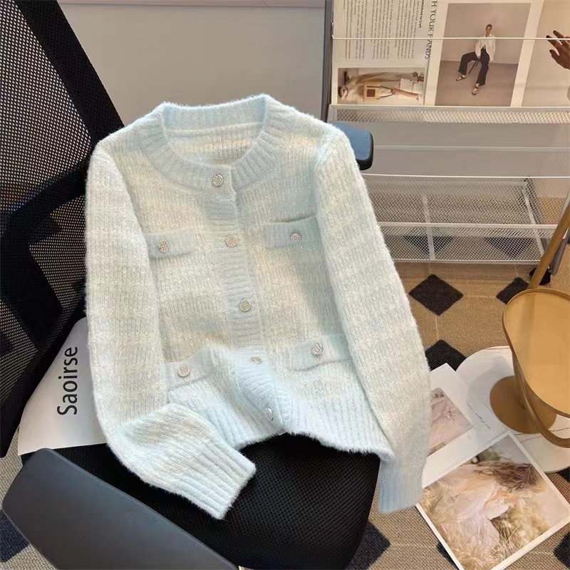 欧米の丸首の明るい糸の小さい香ばしい風の柔らかいモチモチのセーターの女性の秋冬の新型の優しいファッションの百合の気質のニットのカーディガン|undefined