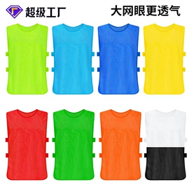 足球服;足球护腿板;健身服