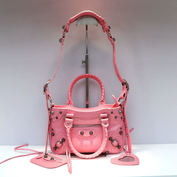 Pink silver buckle oil wax leather