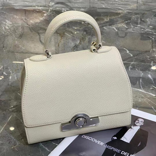 Ī��Ů��ţƤmini�p�ݕr�аٴ�б����n��A�i���w��С����
