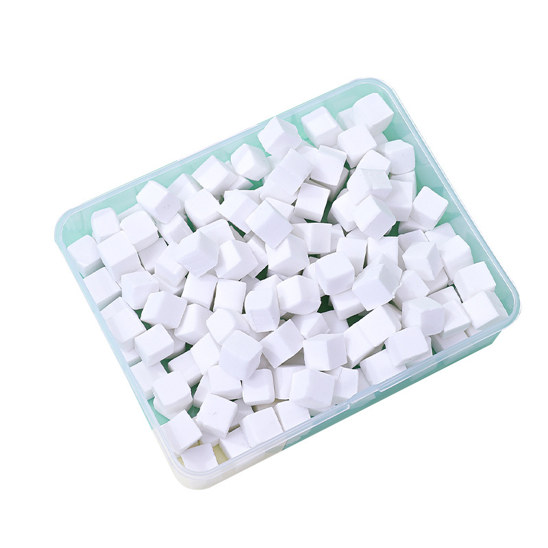 Herramientas de manicuría esponja acariciando blanqueador de látex de tofu polvo de polvo húmedo seco herramientas de maquillaje de doble propósito al por mayor