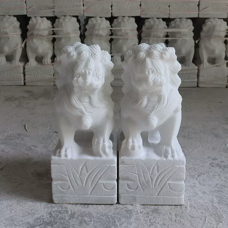 石雕小狮子一对墓地汉白玉小号石狮子家用门口镇宅摆件粗雕大理石