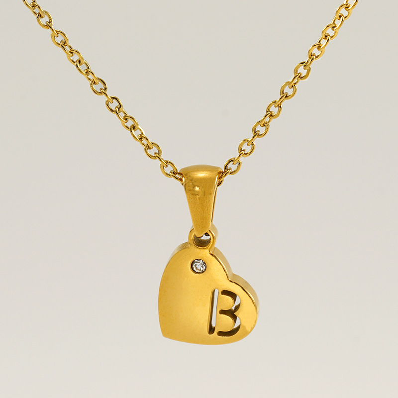 Europa y los Estados Unidos viento acero titanio amor colgante de diamantes 18K letras inglesas hueco collar de clavícula de acero inoxidable mujer