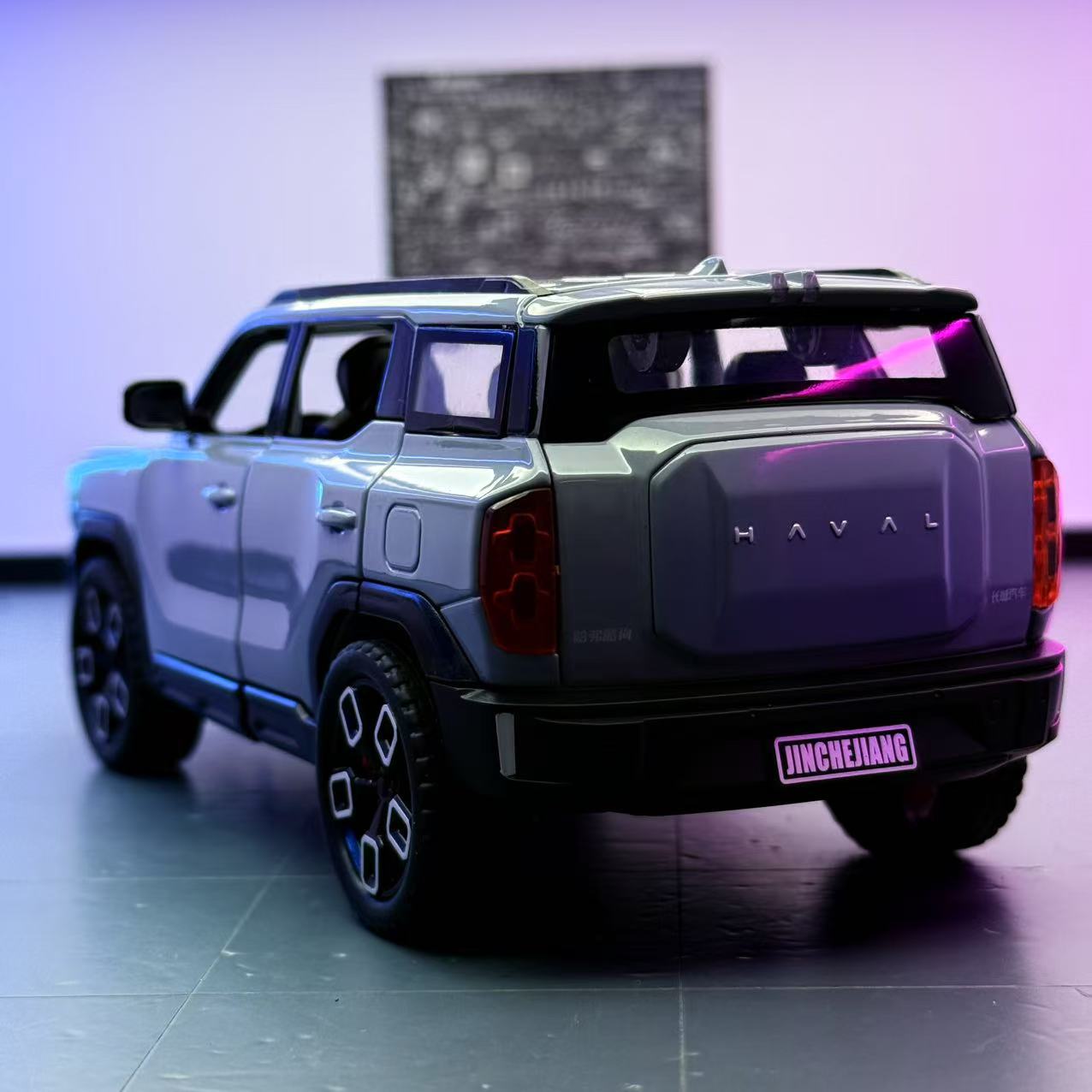 Modelo de coche Lijiaxin 1:24 Harvard Cool Dog Alloy Vehículo todoterreno Adornos de modelo de sonido Tire hacia atrás Juguetes para niños