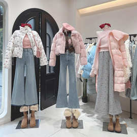 国内大牌品牌折扣女装批发直播实体剪标撤柜羽绒服棉衣外套杂款