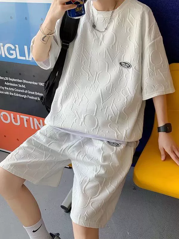 Shorts and Oversize Short-Sleeve T-Shirt Set, Men's Summer Leisure, Lightweight, 2-Piece