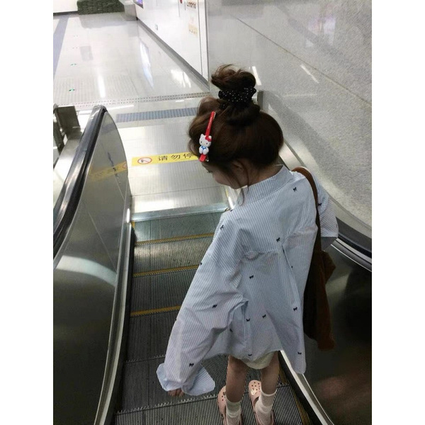 Autumn long shirt with bow