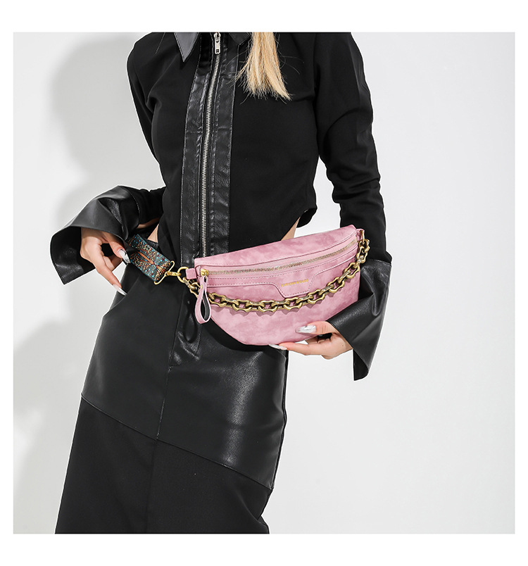 Mala tiracolo elegante para mulher com alça larga e corrente_voghion.com
