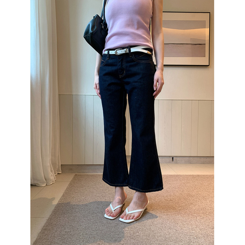 Yuyi 2026 Summer New Low-Waist Slim-Fit Jeans for Women, Cropped Flared Pants, Versatile Pants 1500 Yuyi 2026 Summer New Low-Waist Slim-Fit Jeans for Women, Cropped Flared Pants, Versatile Pants 1500