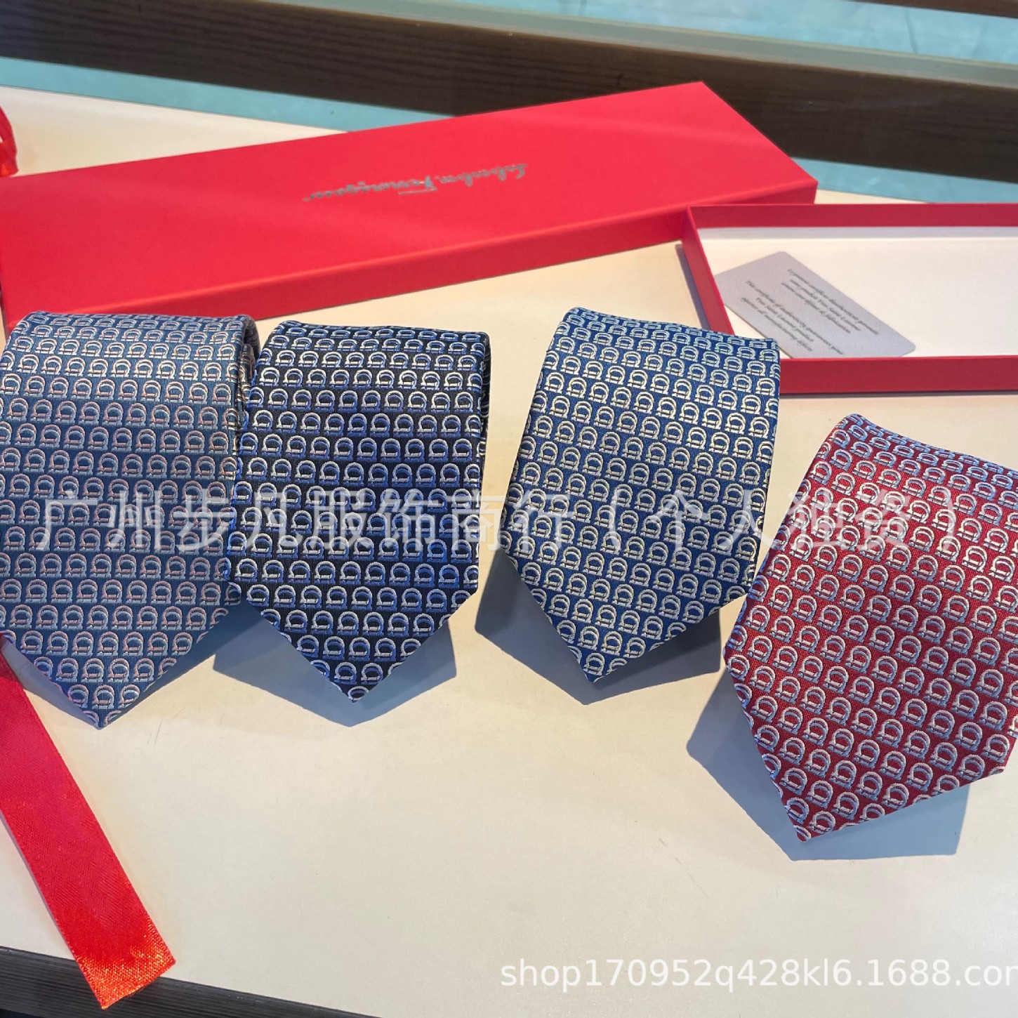 European and American Big-Name Fashion Silk Ties, Men's Business Ties, Wedding Gifts, Work High-End Accessible Luxury Jacquard Ties
