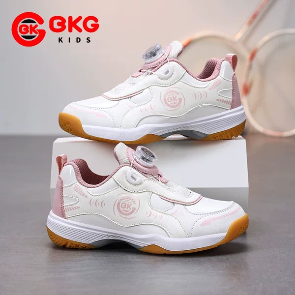 BKG children's badminton shoes, lightweight and cushioned sports shoes, 2026 autumn wear-resistant carbon plate training shoes for boys and girls
