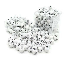 亚克力diy圆形珠8m英文字母饰品 水洗白底彩字黑字串珠配件手链散