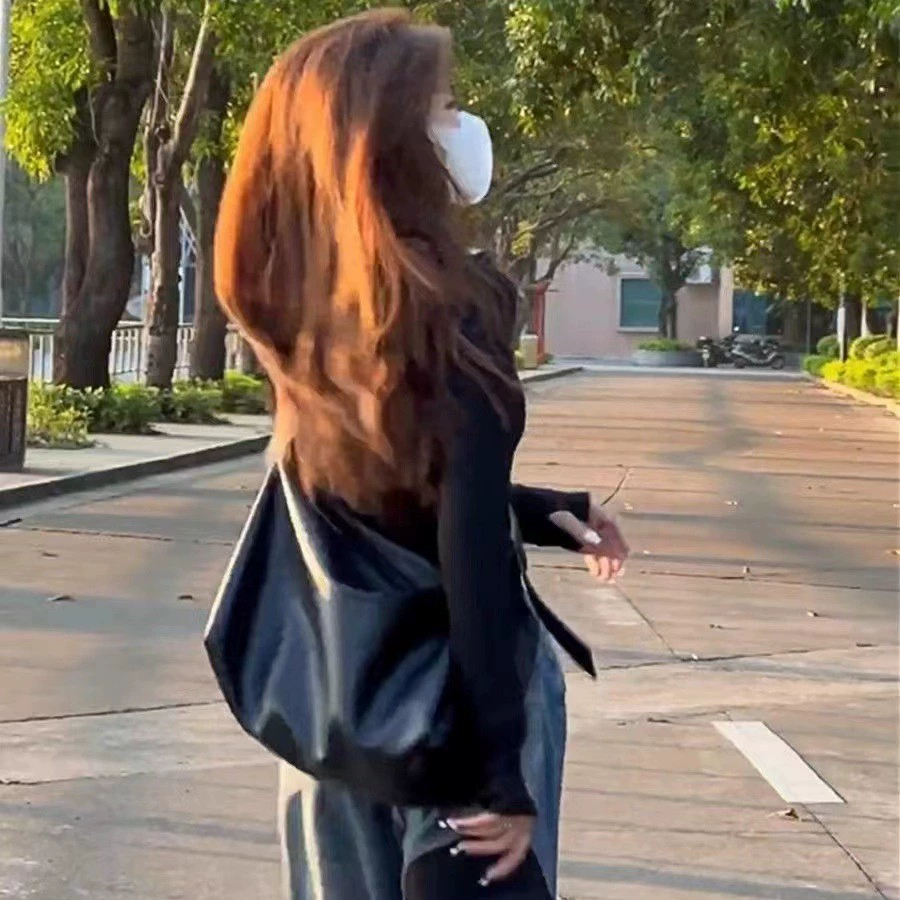 Shoulder Bag - Capacious One-Shoulder Tote, High-Quality Style