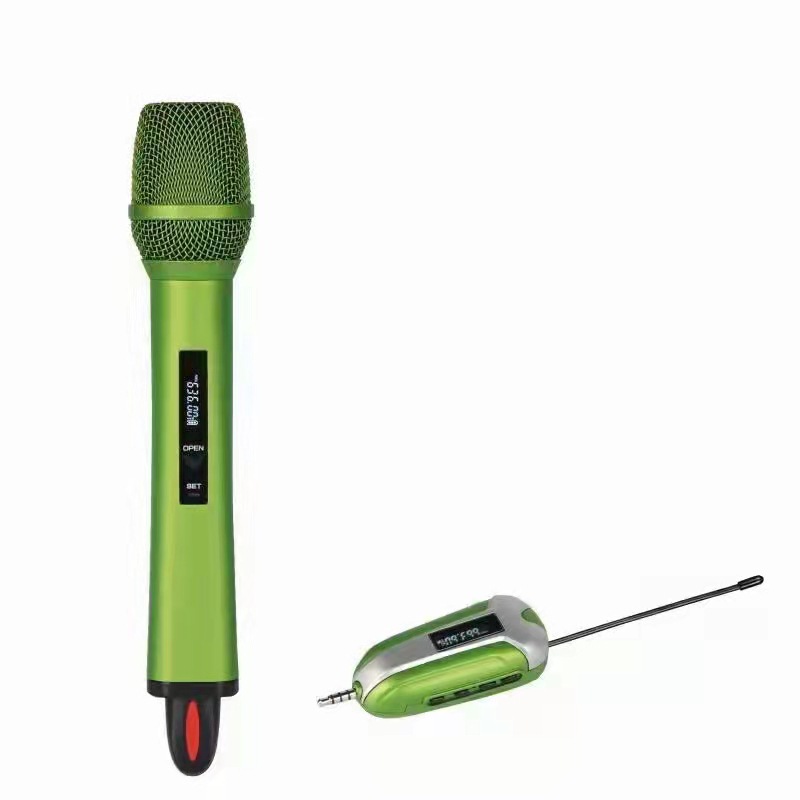 Private mode charging wireless microphone karaoke mobile phone conference U-segment FM wireless microphone sound card live broadcast equipment