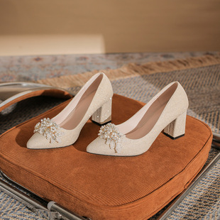 2024 New Pointed Thick Heel High-heeled Shoes plus size Plus Fat Widened Wedding Shoes Wedding Shoes Bridal Shoes Shoes Xiuhe Clothing