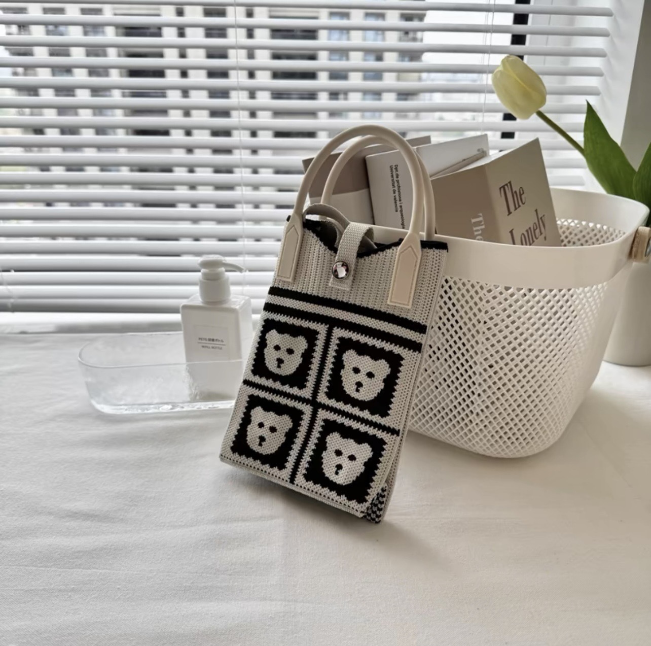 新商品の幸運で金持ちになりました。小銭入れが可愛いです。