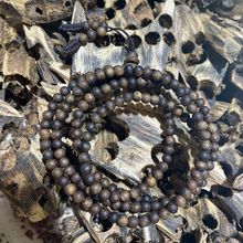 ���ں��ϳ����ִ��L�������Ȼ��Ȧ�������������Ů��������Ʒ