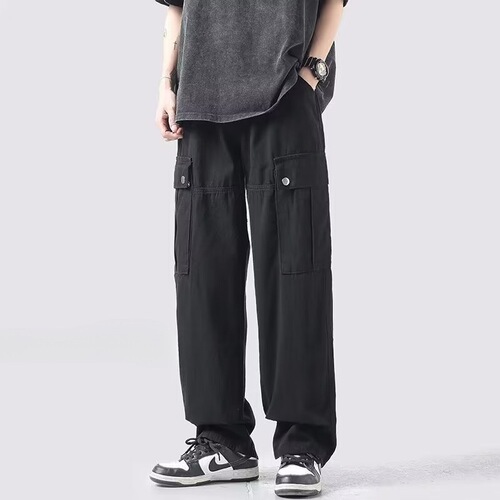 Trendy multi-pocket casual work pants for men—Instagram-worthy, Korean-style, fashion-forward, wide-leg casual trousers with a vintage-inspired straight-leg design.