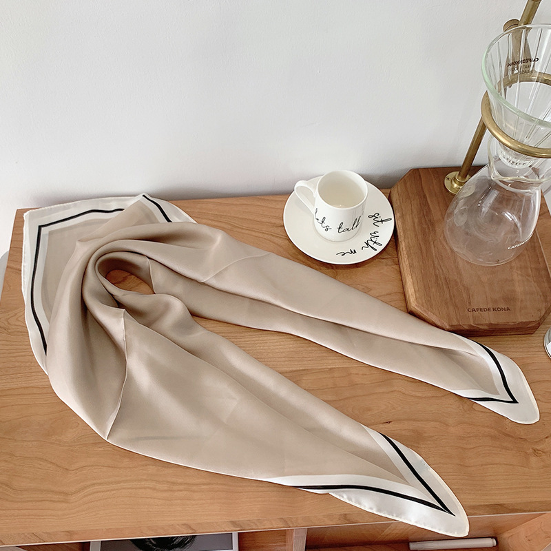 Decoración de verano bufandas de seda para viajeros bufandas profesionales 70x70 pequeñas bufandas cuadradas accesorios de mujer ataduras de cabello seda simulada