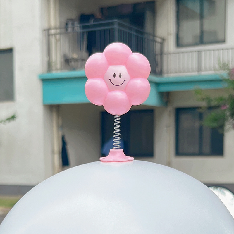 Diàndòngchē – Auto Parts and Accessories Ear Decoration - smiling-face-shaking-flower-pink