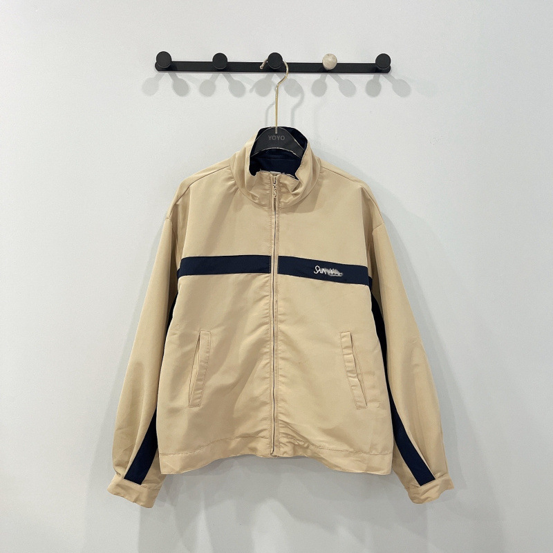 Qadın üçün rəng bloklu tikmə hərfli qısa jaket