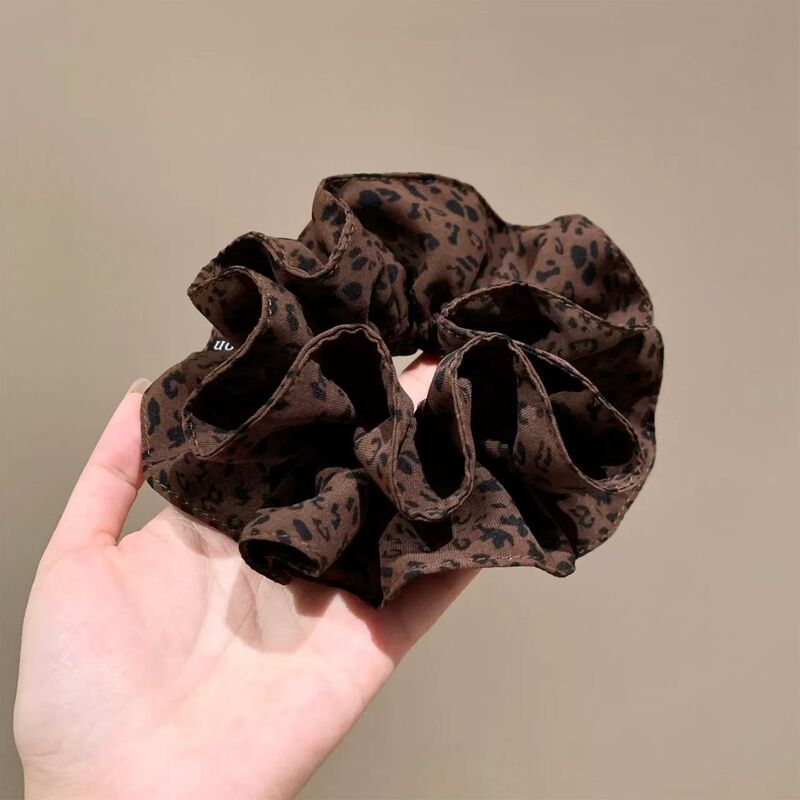 慵懒调性。大号豹纹裙摆发圈大肠圈时髦洋气低马尾发绳高级感发饰|undefined