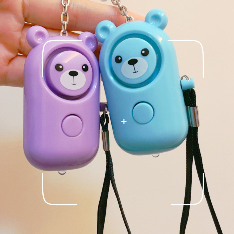 Cross-border New Arrival Anti-pervert Alarm Outdoor Emergency Alert Device Personal Alarm Female Student Self-defense Keychain Elderly display picture 3