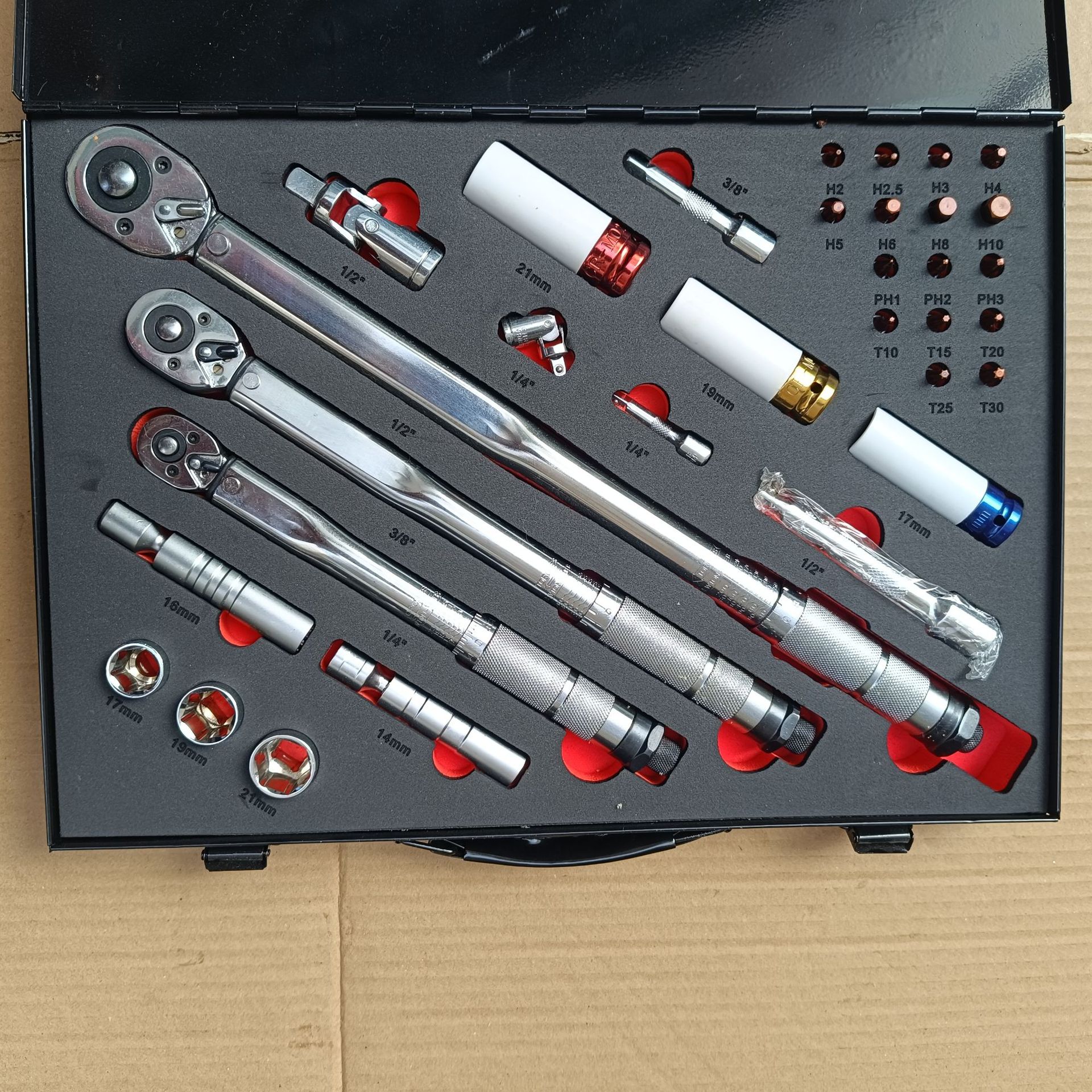 33件套高精度预置可调汽修轮胎火花塞自行车扁款扭力公斤力矩扳手