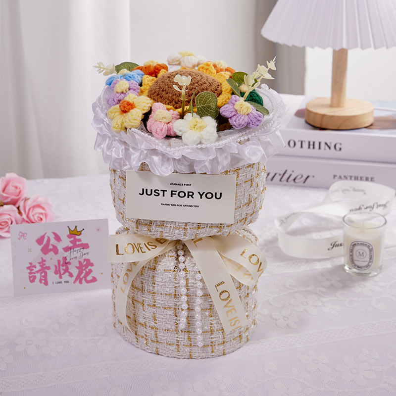 玫瑰针织花束编织香皂花成品小蜜蜂生日礼物女生礼物小香风花束|undefined