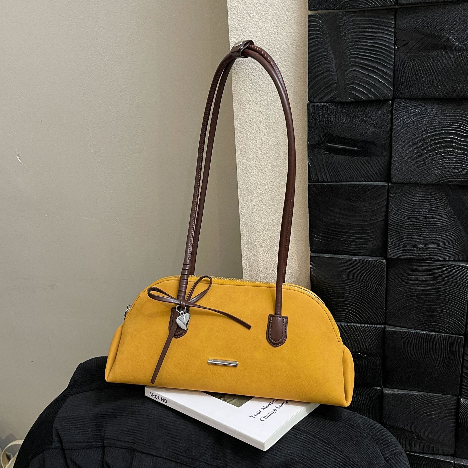 Retro Leopard Print Boston Bag For Women 2025 New Fashion Casual Large Capacity Commuter Shoulder Underarm Handbag - Thumbnail 6