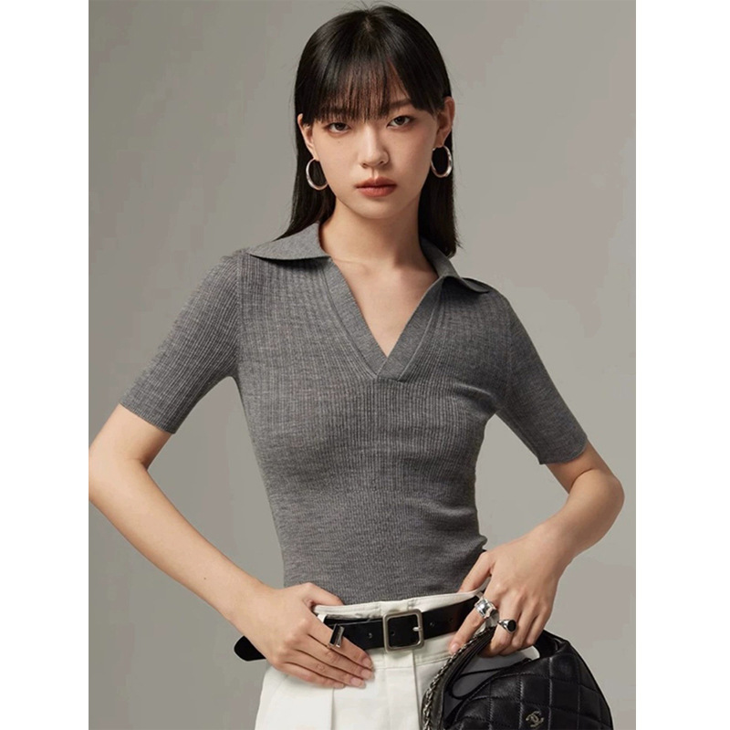 Ice Silk Yarn Spring and Summer Polo Collar V-Neck Knitted Short-Sleeved T-Shirt Women's Slimming Look Knitted Sweater Gray Top 2026 New Style