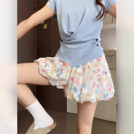 半身裙宽松短裤彩色花苞裙裤女夏季2025新款高腰显瘦a字冰丝碎花