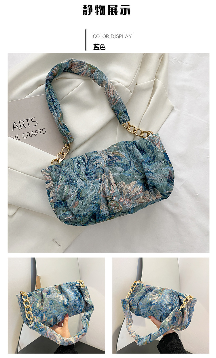 Blue Flower Painting Pattern One-shoulder Messenger Cloud Bag Wholesale Nihaojewelry display picture 4