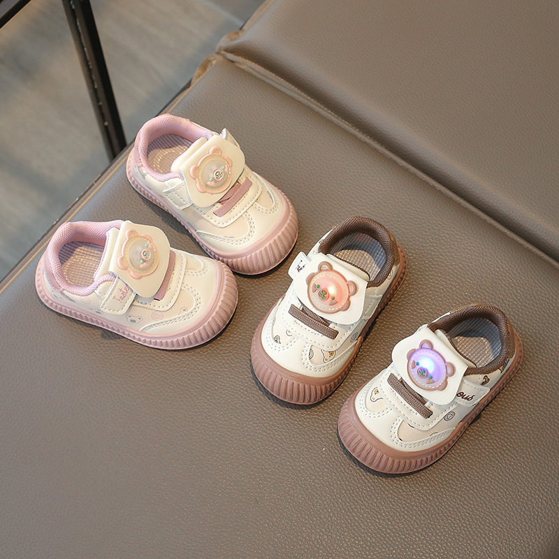 Children's shoes, baby first steps shoes for 1-6 year old boys and girls, leather shoes for infants, little bear infant shoes, suitable for spring and autumn seasons, single shoes for girls
