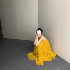 超仙飘逸灵动黄色抹胸吊带挂脖裙露背氛围感海边度假风仙女沙滩裙