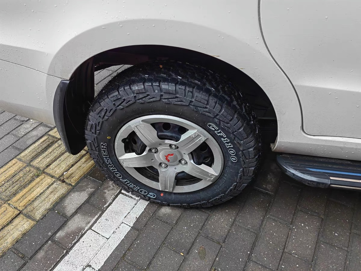 Off-Road Tires/Wuling Hongguang/Van/