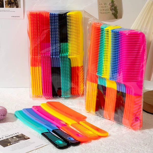 Small A9 plastic comb color oblique hair comb one yuan two yuan department store