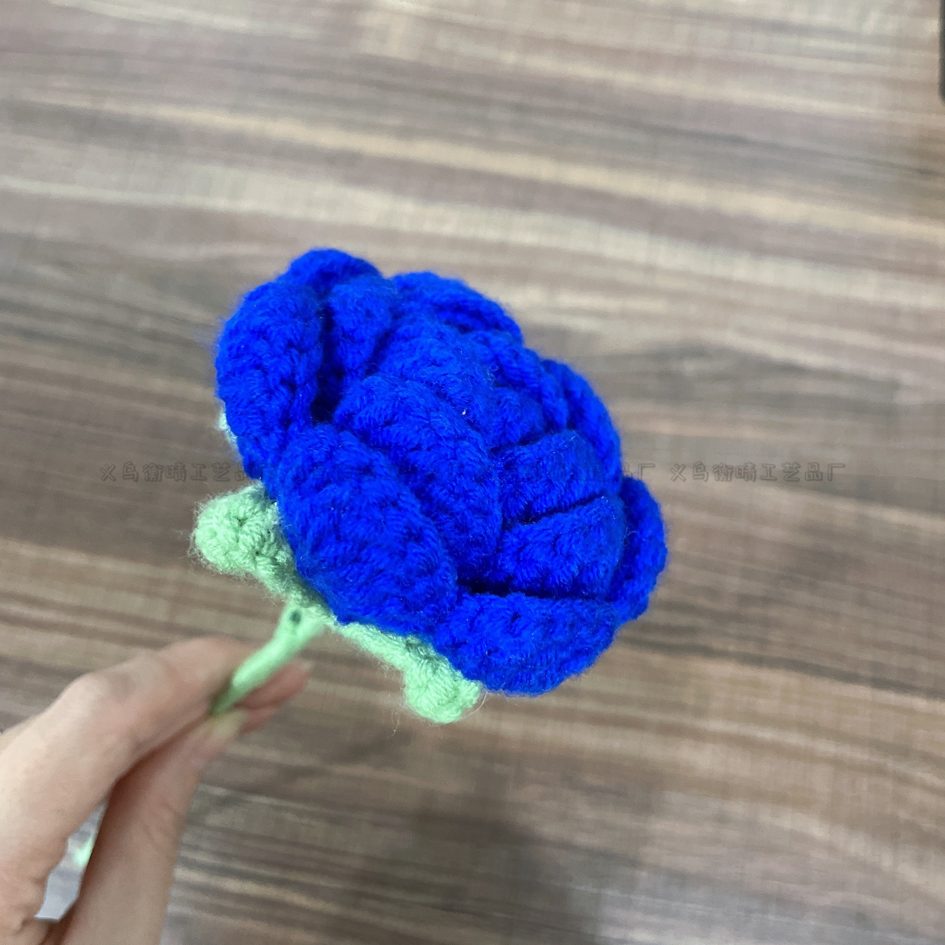 Lily tejido a mano acabado rosa Lily Tulip flor artificial lana ramo regalo