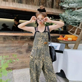 美式豹纹牛仔背带裤女春秋季2026新款炸街高腰工装阔腿裤连体裤
