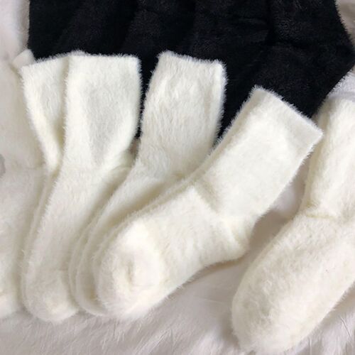Mink velvet socks women's mid-calf autumn and winter plus velvet thickened furry black and white confinement postpartum sleeping furry socks
