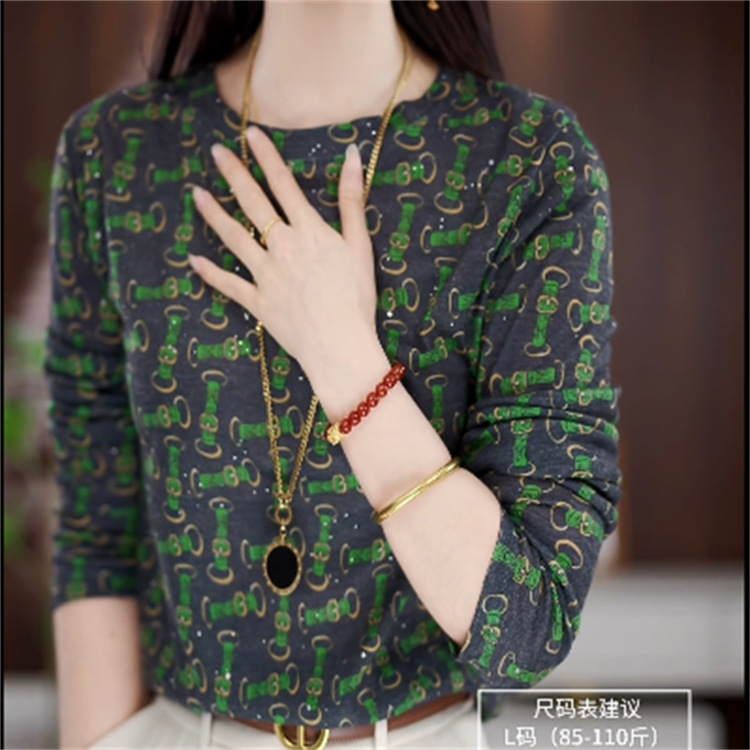 A bold drop-shipping attempt to show women’s charm in mother’s clothing 2