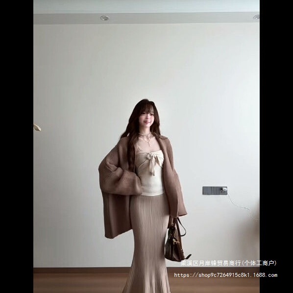 今年流行的慵懒风穿搭一整套早秋新款针织开衫吊带半身裙三件套潮|undefined
