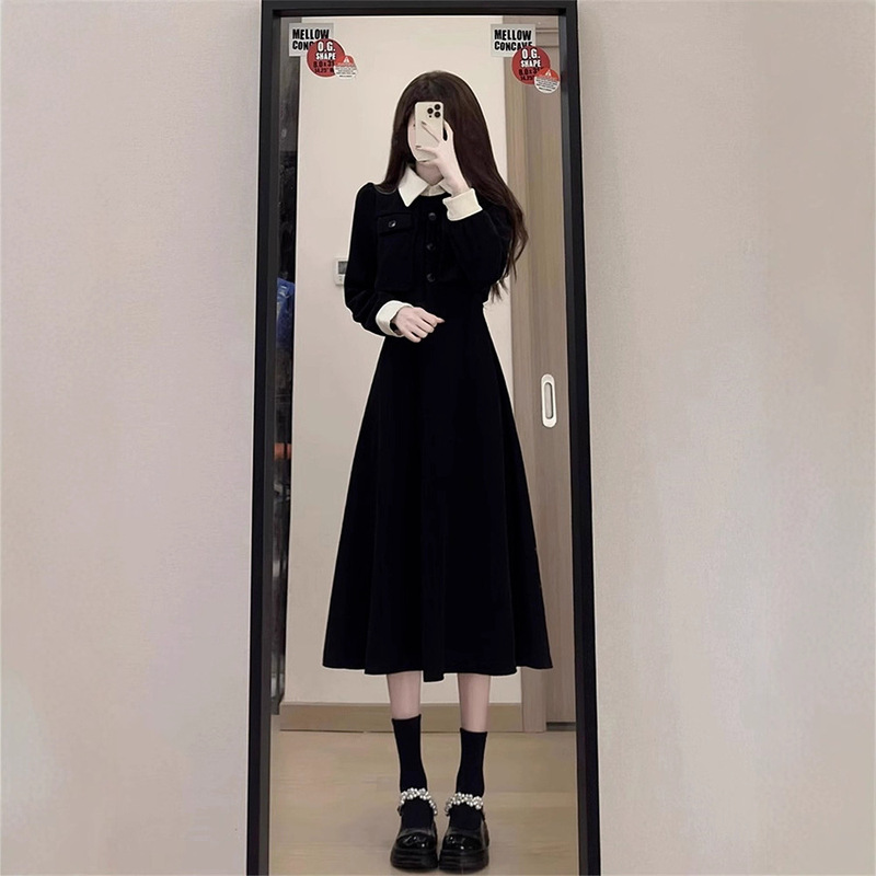 早秋女2025新款法式长袖连衣裙子高级感收腰显瘦长裙赫本风小黑裙|undefined