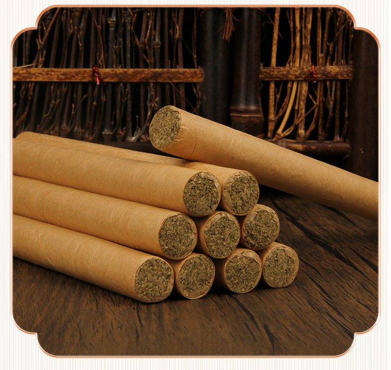 Moxa Sticks Ai Tiao 艾条 Hand-Rolled Moxibustion Rolls 1.8cm x 20cm for Warming Therapy in use