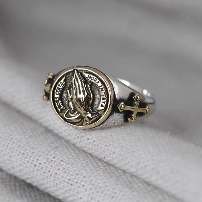 S925 Silver Men's Ring - Hand of Prayer