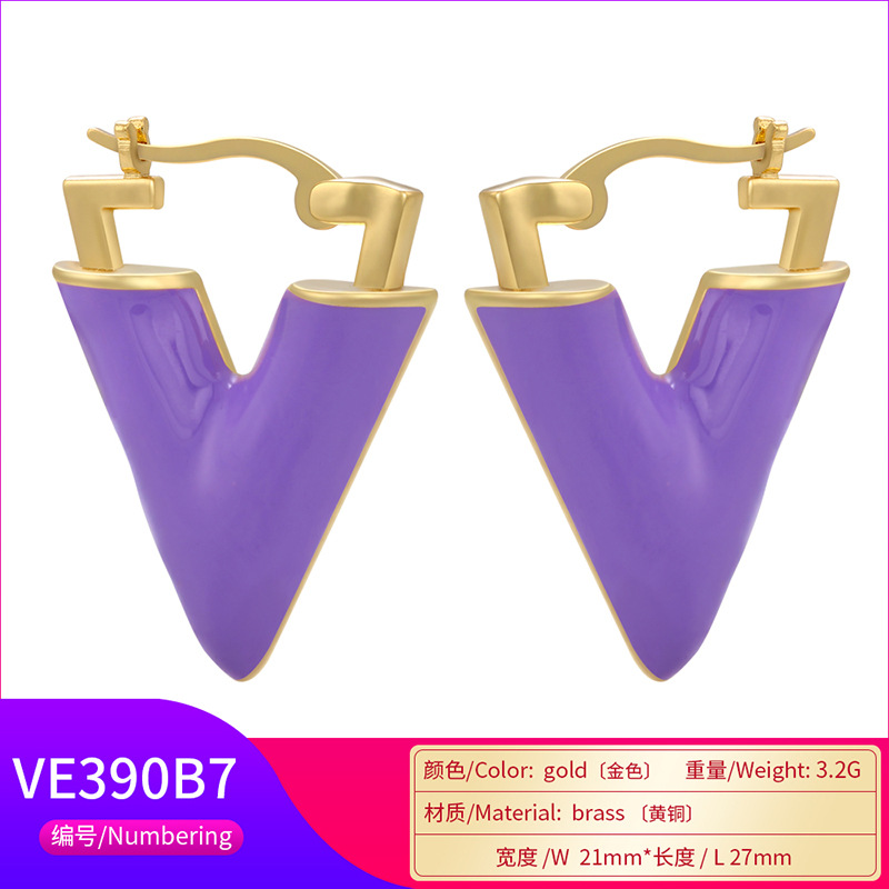 Retro V-shaped Copper Ear Buckle Wholesale Nihaojewelry display picture 11